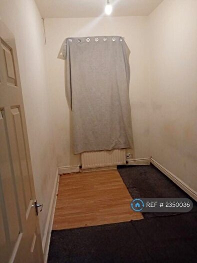 2 Bedroom Bungalow To Rent In Saint Leonard Street, Sunderland, SR2