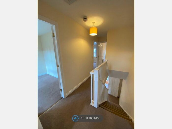 4 Bedroom Semi-Detached House To Rent In Columbine Road, Ely, CB6