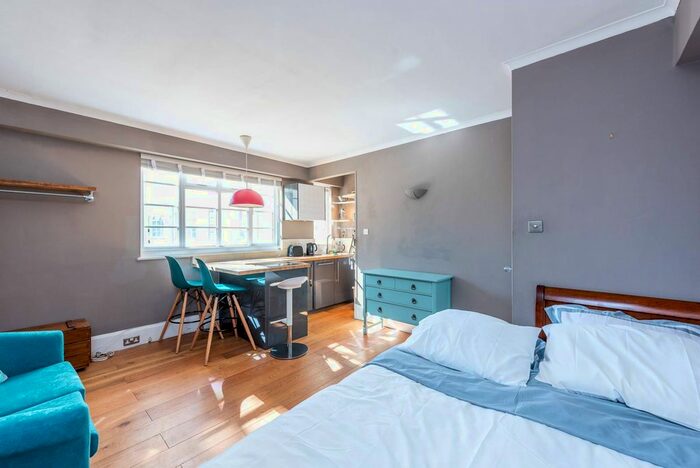 Studio To Rent In Sloane Avenue, Chelsea, London, SW3