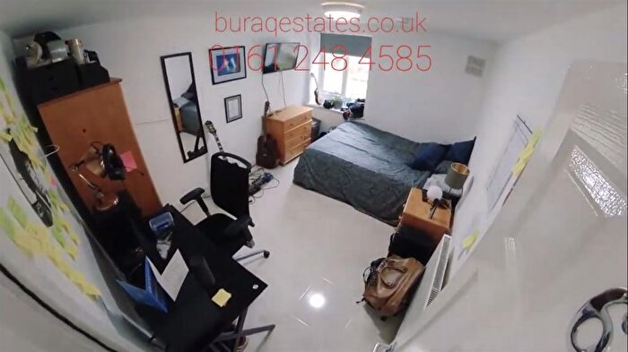 7 Bedroom Flat To Rent In Egerton Road, Manchester, M14