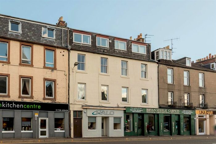 2 Bedroom Flat To Rent In North Methven Street, Perth, PH1