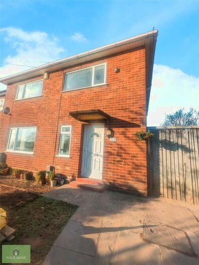 4 Bedroom End Of Terrace House To Rent In Lyttleton Avenue, Bromsgrove, Worcestershire, B60