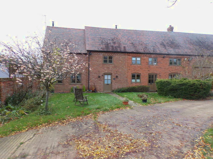 2 Bedroom Cottage To Rent In Barton Road, Welford Upon Avon, CV37