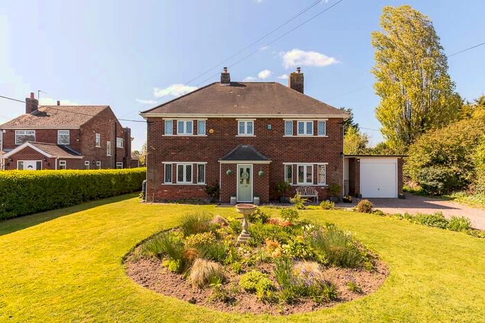 4 Bedroom Detached House For Sale In Derrythorpe Road, Althorpe, Scunthorpe, DN17