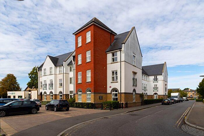 2 Bedroom Retirement Property For Sale In Coldstream Road, Caterham, CR3