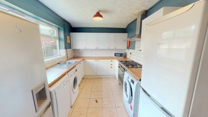 7 Bedroom House To Rent In Rotton Park Road, B16