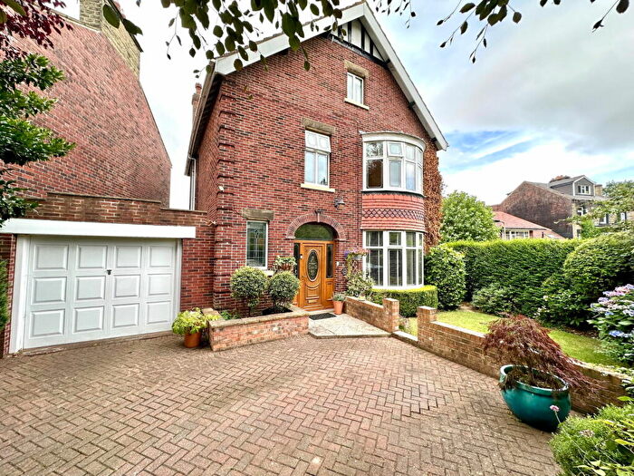 5 Bedroom Detached House For Sale In Park Road, Barnsley, S70