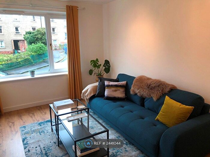 2 Bedroom Flat To Rent In Bank Mill Road, Dundee, DD1