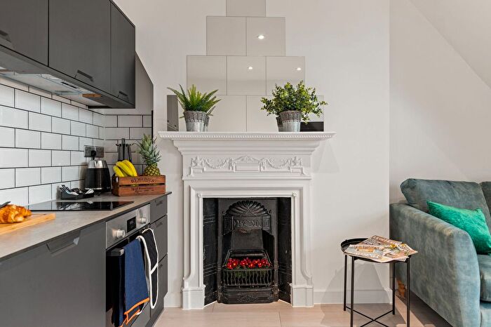 1 Bedroom Property To Rent In A Sandgate Road, Folkestone, CT20