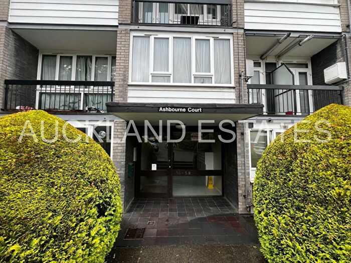 2 Bedroom Flat To Rent In Ashbourne Close. Woodside Park, N12