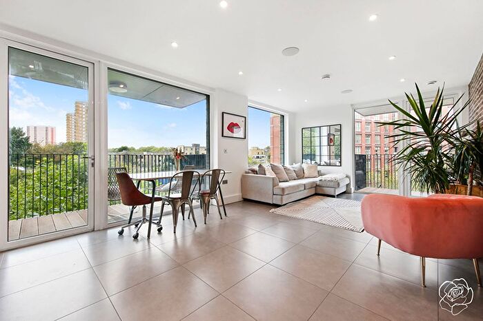 3 Bedroom Flat For Sale In Curing House, Remus Road, Bow, E3