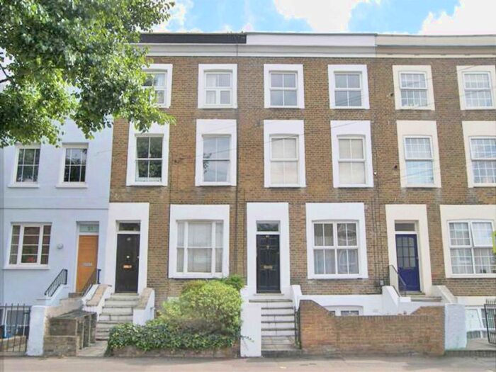 1 Bedroom Property To Rent In Arragon Road, Twickenham, TW1