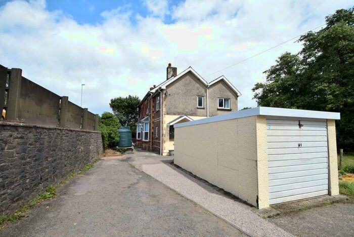 4 Bedroom Character Property For Sale In Cwmoody, Pontypool, NP4