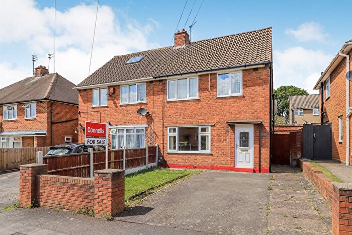 3 Bedroom Semi-Detached House For Sale In Galbraith Close, Coseley, Bilston, WV14