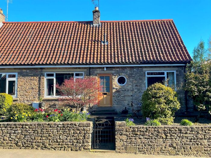 3 Bedroom Property For Sale In High Street, Thornton-Le-Dale, Pickering, YO18