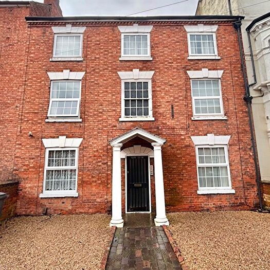 1 Bedroom Flat To Rent In Coleshill Road, Atherstone, CV9