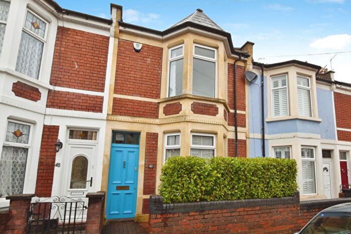 3 Bedroom Terraced House To Rent In Pearl Street - Bedminster, BS3