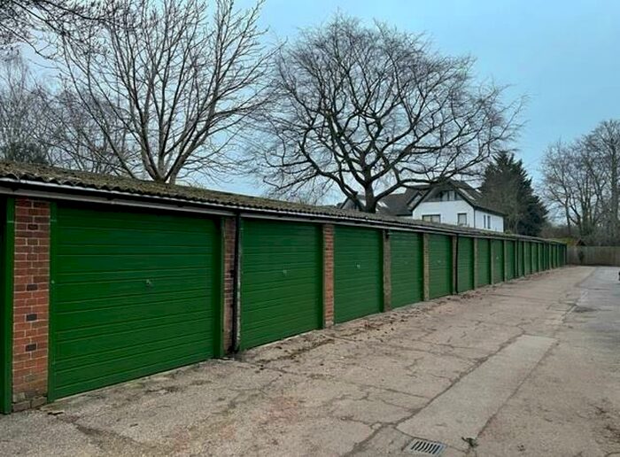 Garage / Parking To Rent In Woodstock Close, Summertown, OX2