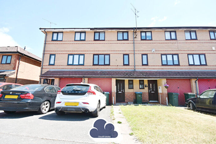 4 Bedroom Terraced House For Sale In Bretts Close, Coventry, CV1