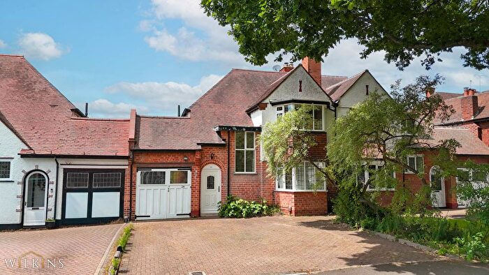 5 Bedroom Semi Detached House For Sale In Emmanuel Road, Sutton Coldfield, West Midlands, B73