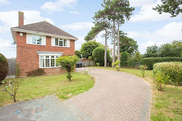 4 Bedroom Detached House For Sale In Birkdale Gardens, Herne Bay, CT6