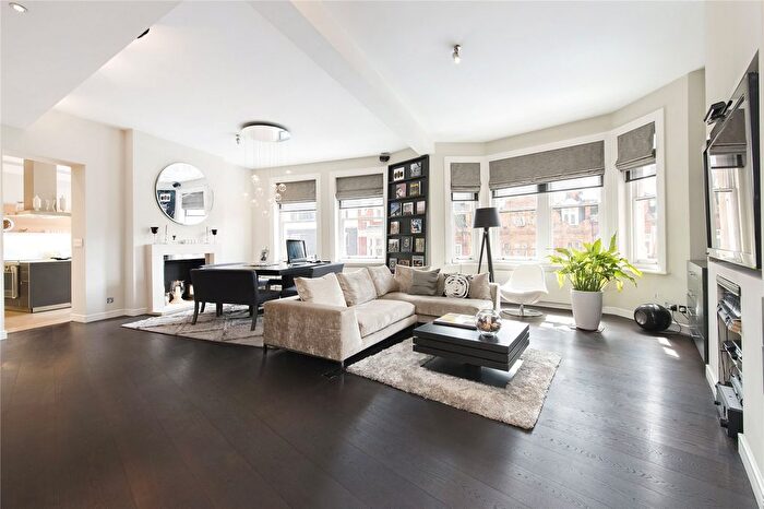 2 Bedroom Flat To Rent In Park Mansions, Knightsbridge, London, SW1X