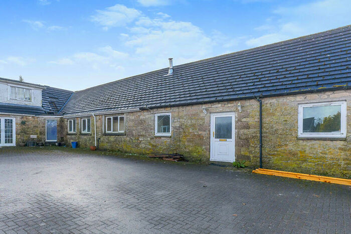 3 Bedroom Bungalow For Sale In Hamilton, South Lanarkshire, ML3