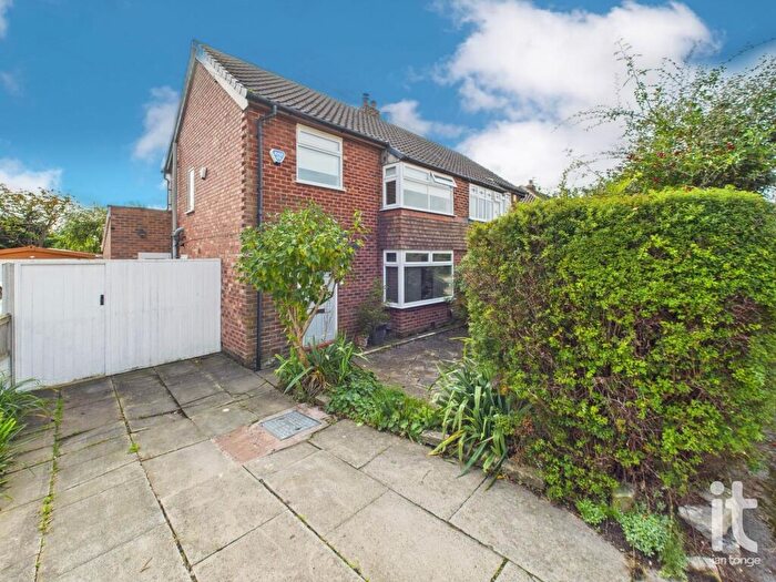 3 Bedroom Semi-Detached House For Sale In Balmoral Drive, High Lane, Stockport, SK6