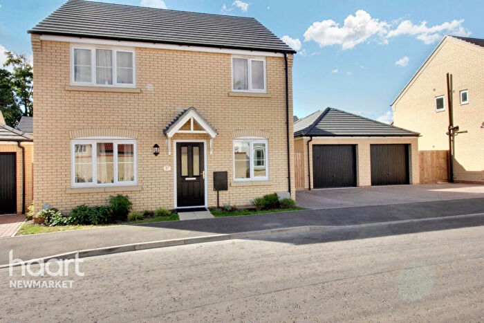 4 Bedroom Detached House For Sale In Glebe Drive, Newmarket, CB8