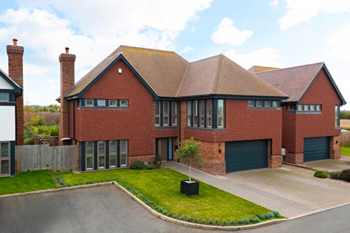 5 Bedroom Detached House For Sale In Thornden Wood Road, Herne Bay, CT6