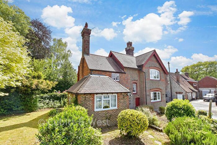 3 Bedroom Detached House For Sale In Houghton, Arundel, West Sussex, BN18