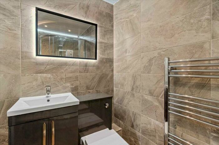 5 Bedroom End Of Terrace House To Rent In Deptford Place, Plymouth, PL4