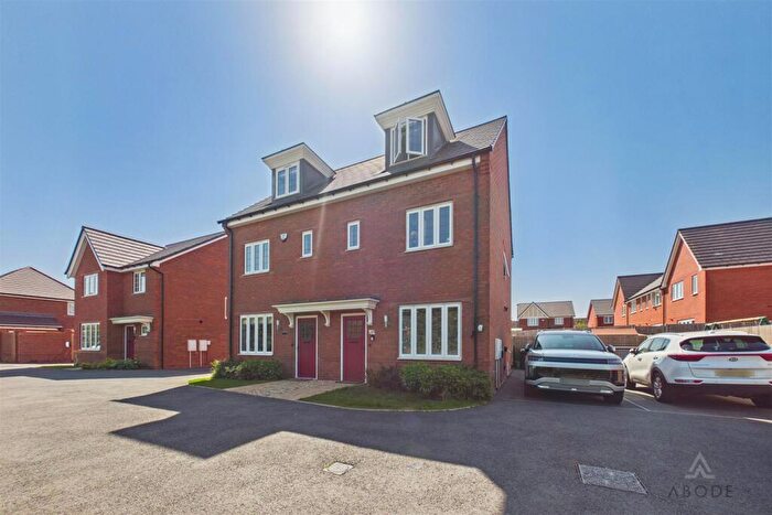 3 Bedroom House For Sale In Rosehip Road, Mickleover, Derby, DE3