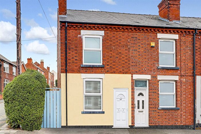 2 Bedroom Semi Detached House For Sale In Duke Street, Arnold, Nottinghamshire, NG5