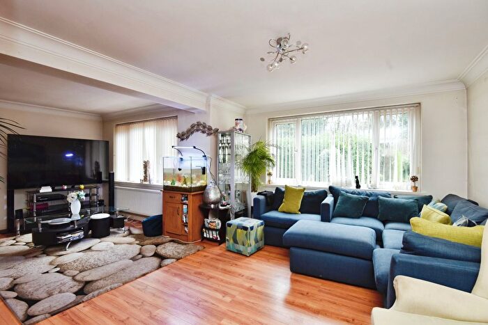 4 Bedroom Detached House For Sale In Station Road, Keele, Newcastle-Under-Lyme, ST5