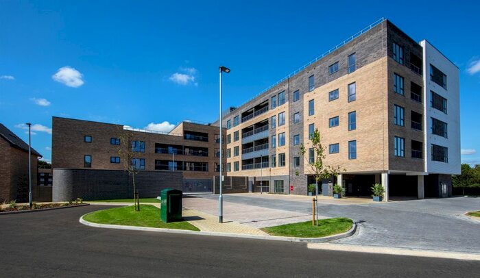 2 Bedroom Flat For Sale In Stirling Close, Stevenage, SG2