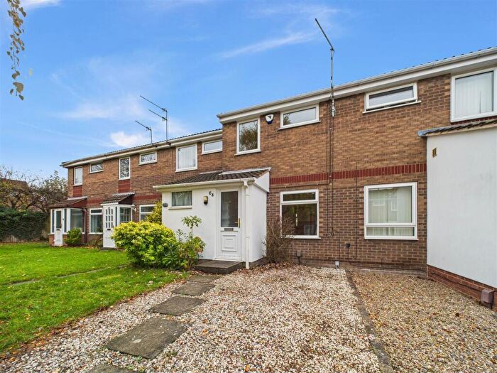 2 Bedroom Terraced House To Rent In Okehampton Crescent, Mapperley, Nottingham, NG3