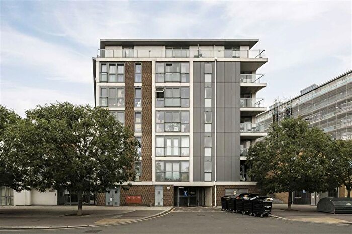 2 Bedroom Flat To Rent In Banning Street, London, SE10