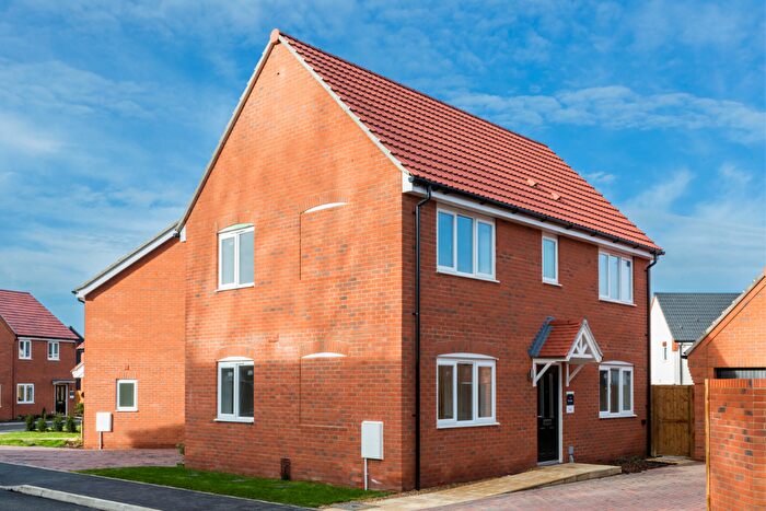 3 Bedroom Detached House For Sale In Mendham Lane, Harleston, Norfolk, IP20
