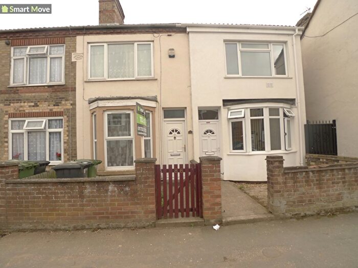 3 Bedroom End Of Terrace House To Rent In Padholme Road, Peterborough, Cambridgeshire., PE1