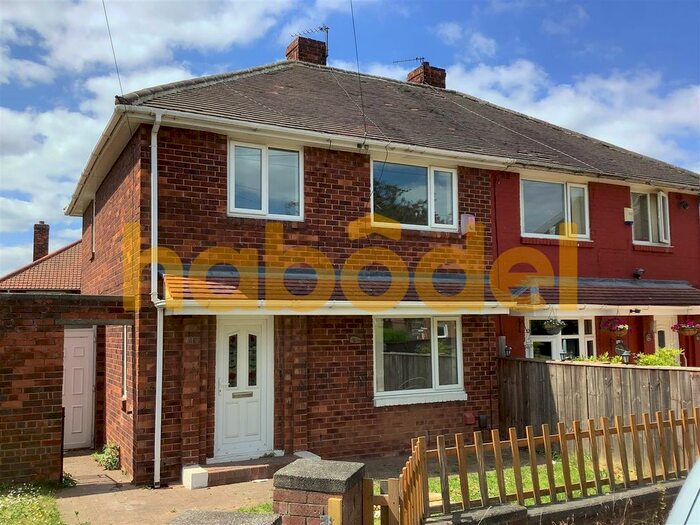 3 Bedroom Semi-Detached House To Rent In Fewston Close, Middlesbrough, TS3