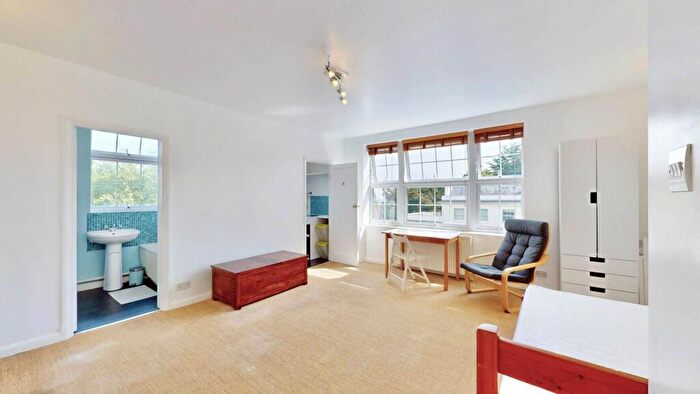 Studio To Rent In North Hill, Highgate, N6