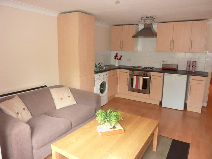 1 Bedroom Flat To Rent In Alness Road, Manchester, M16