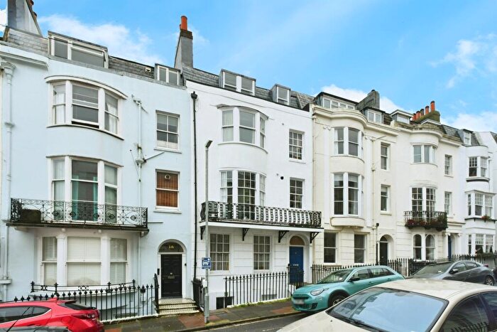 1 Bedroom Flat For Sale In Devonshire Place, Brighton, BN2