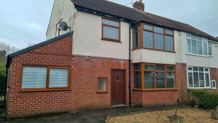 4 Bedroom Semi-Detached House To Rent In Brookside Road, Lancashire, PR2