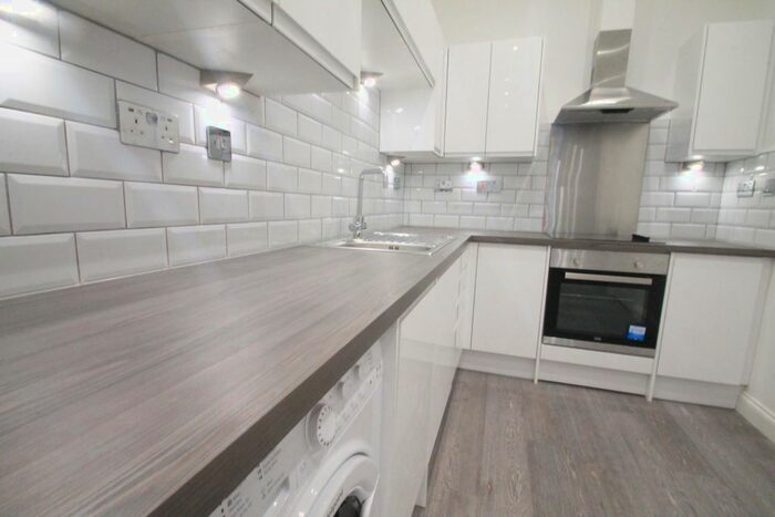 2 Bedroom Flat To Rent In King Street, Luton LU1