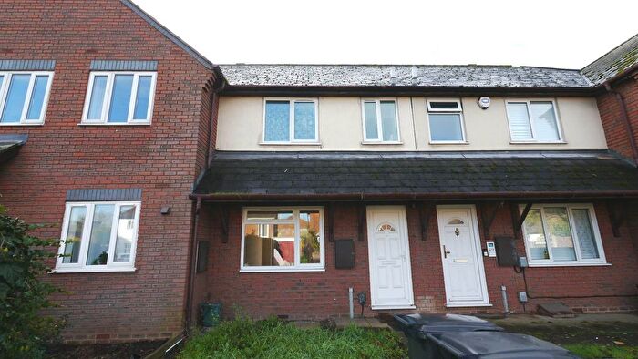 3 Bedroom Terraced House To Rent In Ground Lane, Hatfield, AL10