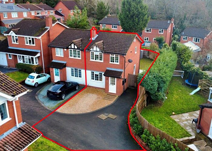 3 Bedroom Semi Detached House For Sale In Dickinson Drive, Sutton Coldfield, B76