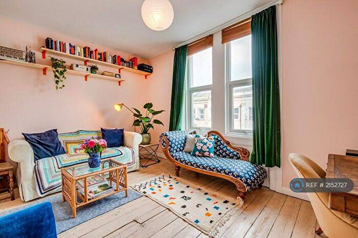 2 Bedroom Flat To Rent In Camberwell Church Street, London, SE5