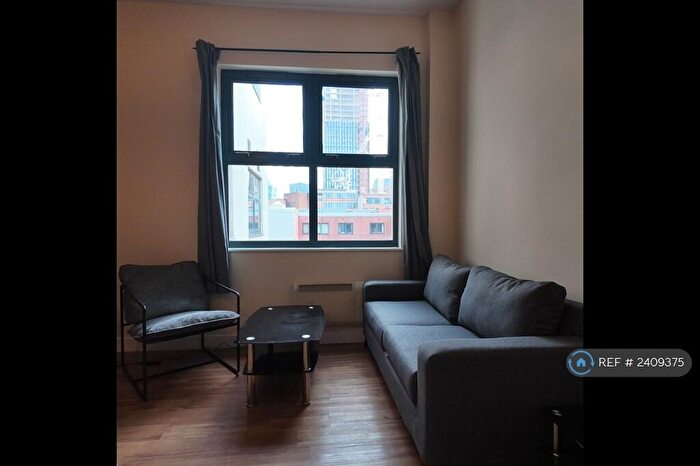 2 Bedroom Flat To Rent In Derwent Foundry, Birmingham, B3